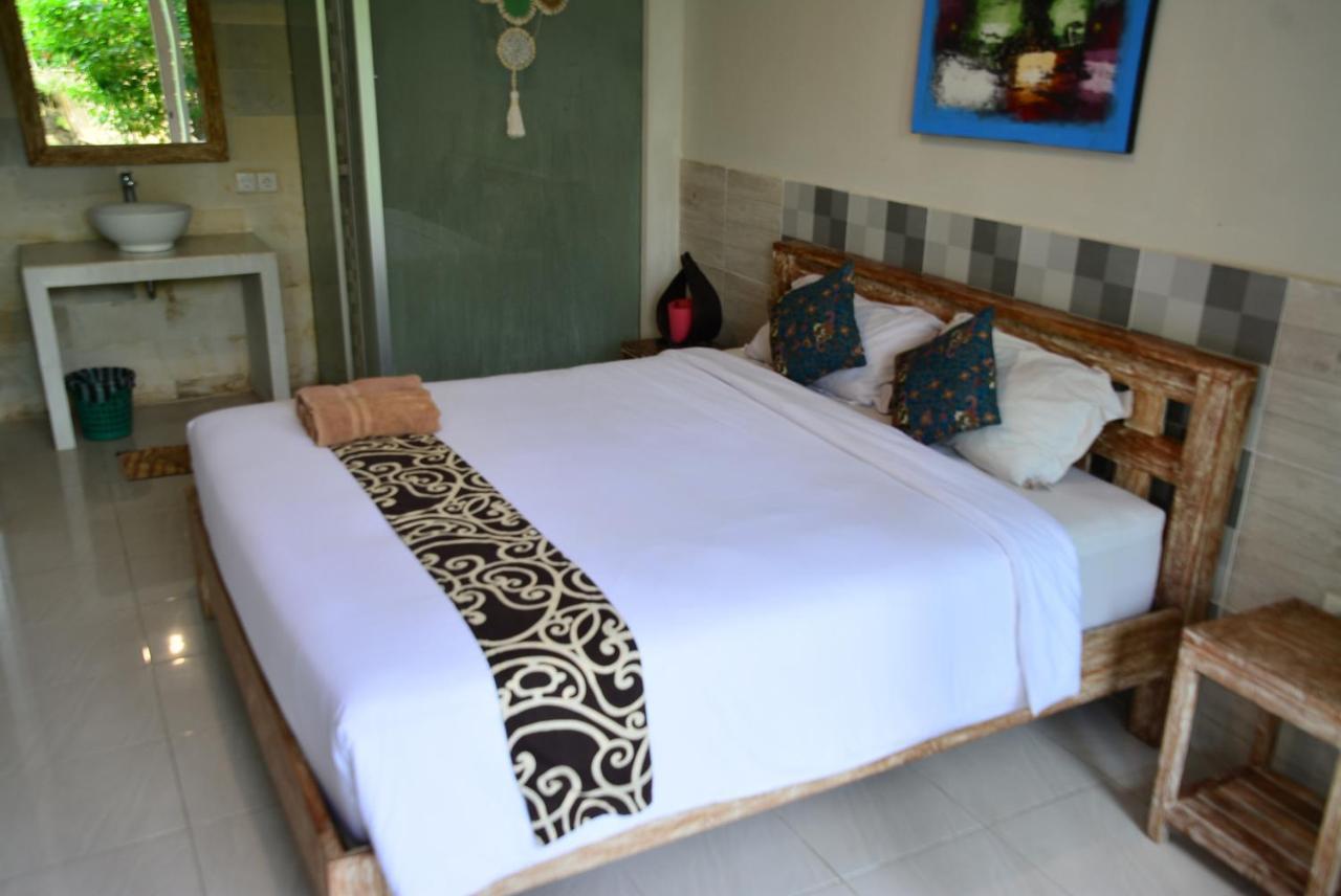 Asung Guesthouse Canggu  Exterior photo