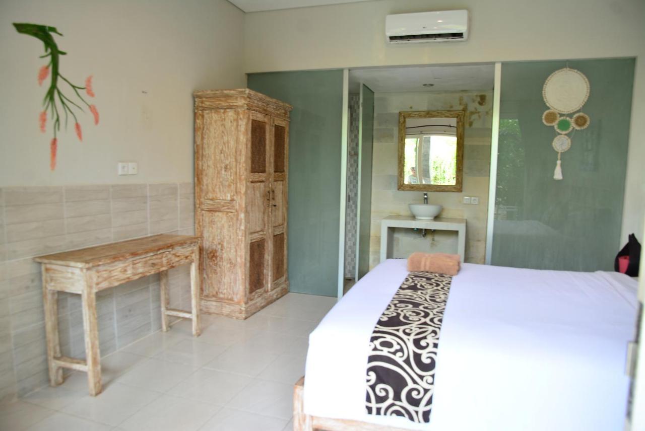 Asung Guesthouse Canggu  Exterior photo