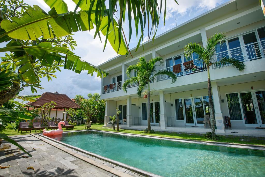 Asung Guesthouse Canggu  Exterior photo