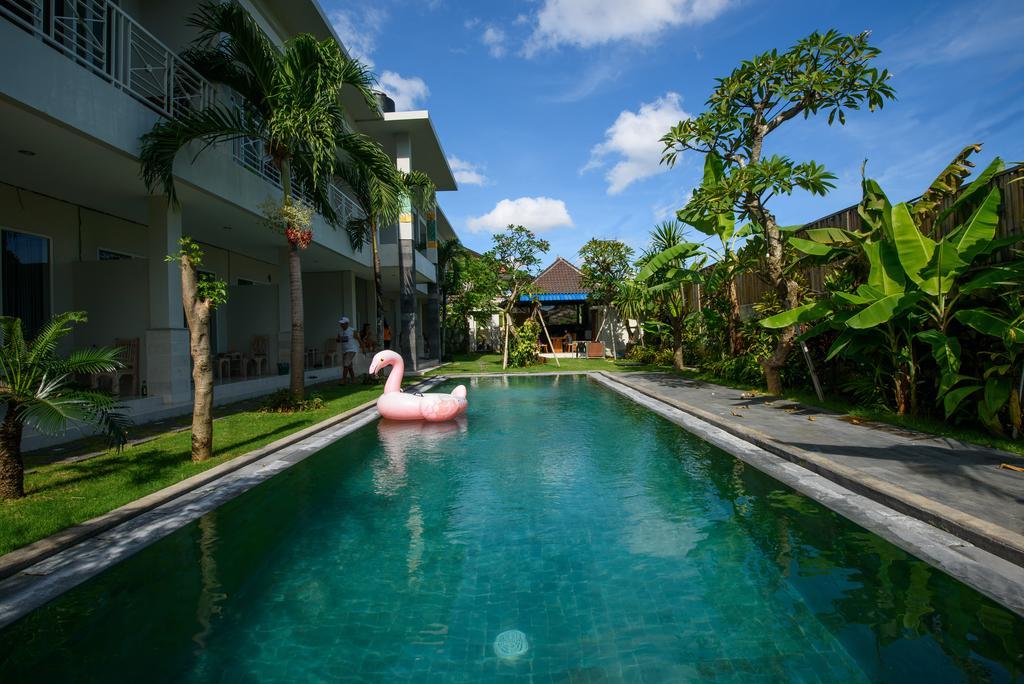 Asung Guesthouse Canggu  Exterior photo