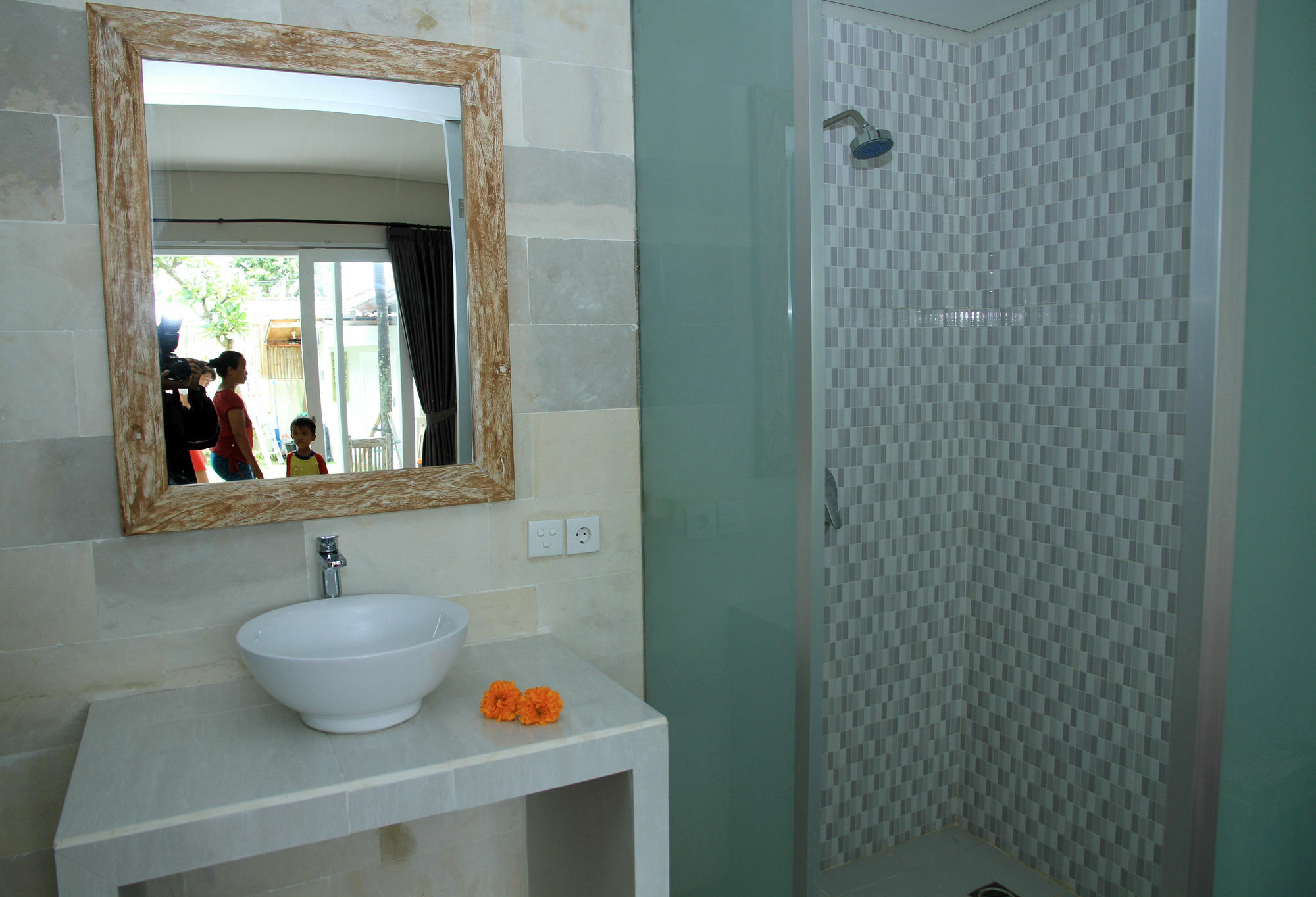 Asung Guesthouse Canggu  Exterior photo