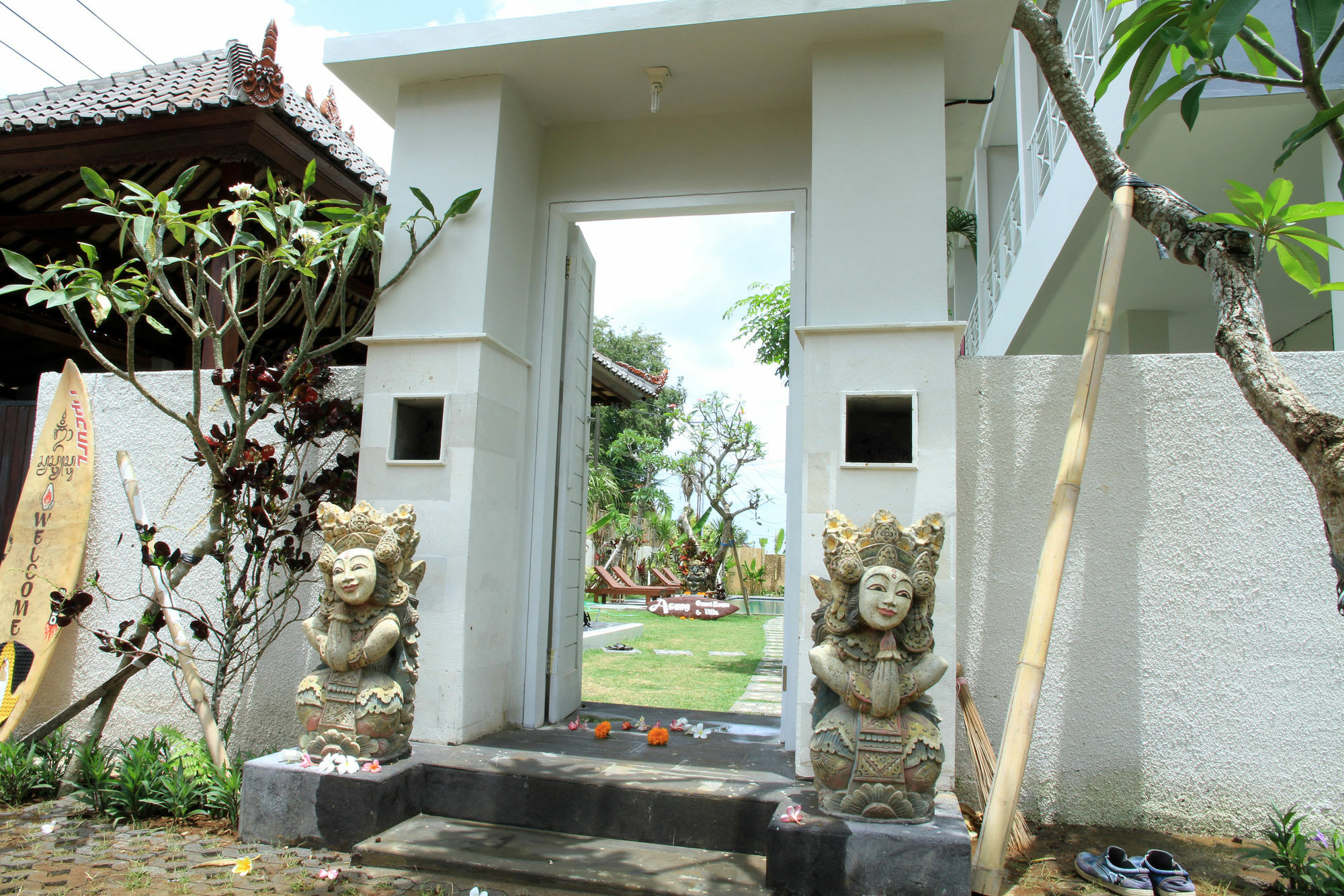 Asung Guesthouse Canggu  Exterior photo